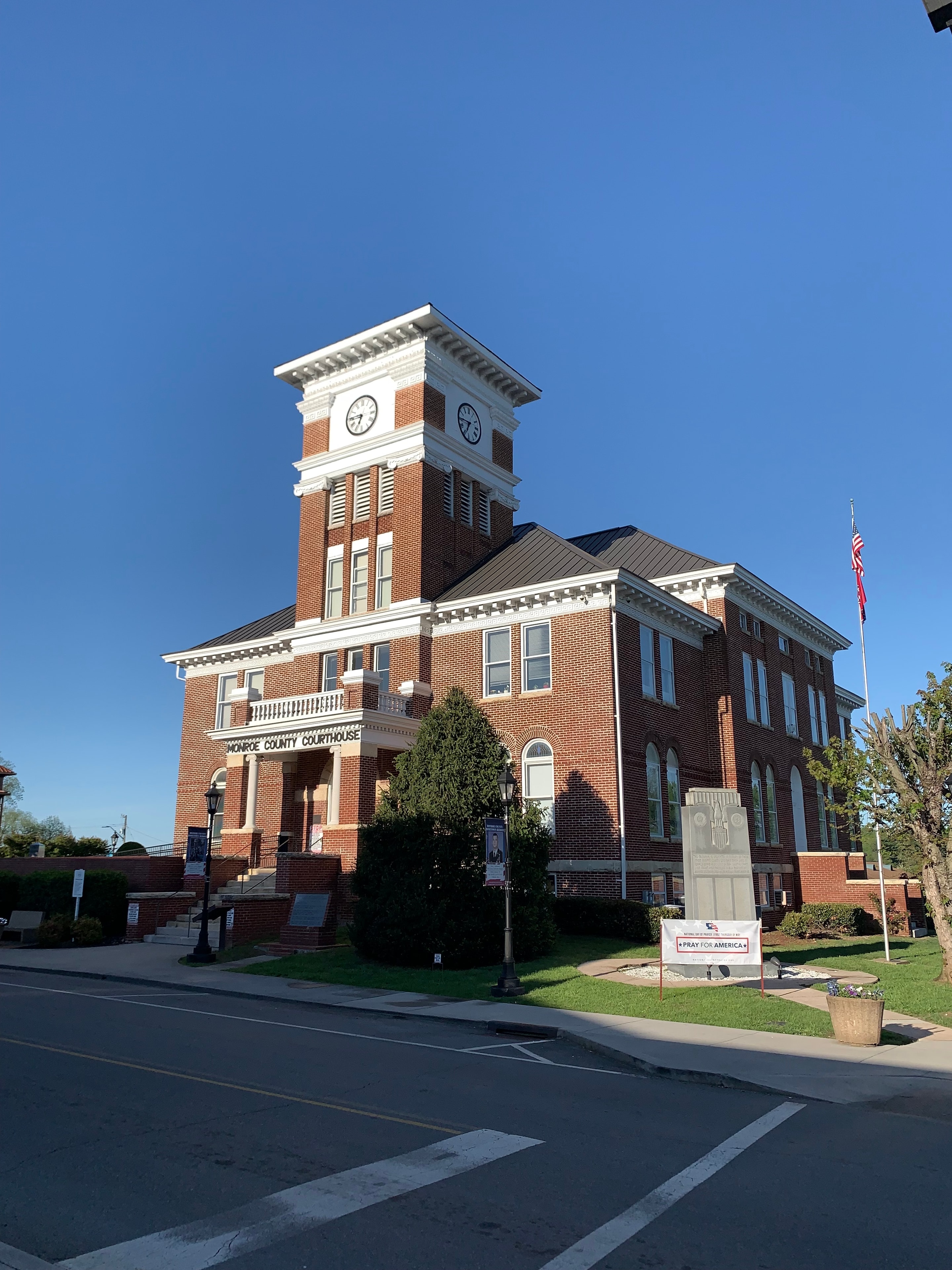 Madisonville